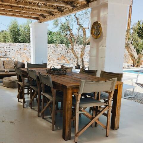 Spacious Villa Ostuni swimmingpool -4bd -4baths gallery image 3