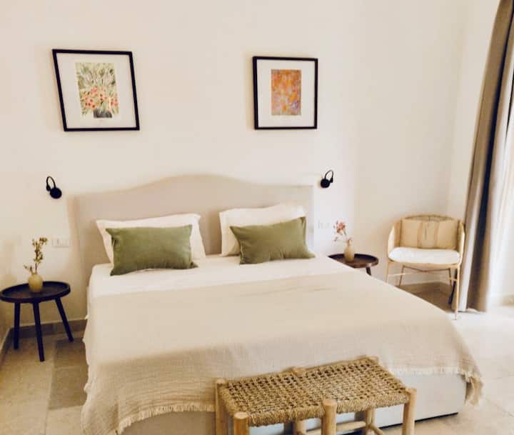 საძინებელი 1