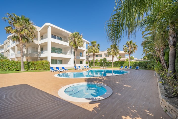 Style And Comfort Close To Ponta Da Piedade - Lagos
