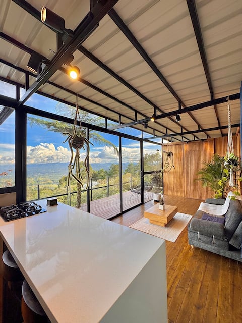 Nature and view 8 minutes from JMC airport