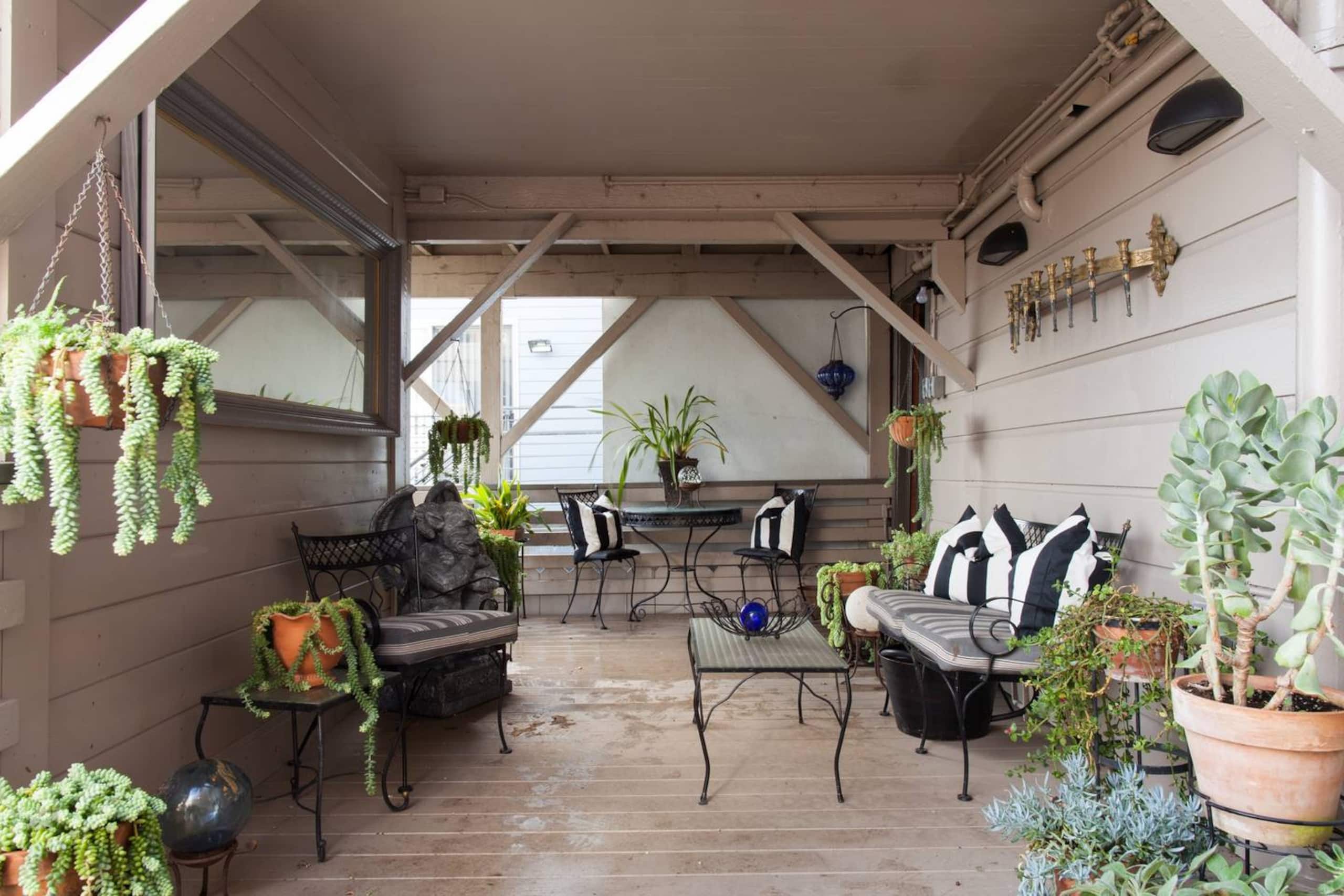 Private Lux Studio Apt. W Garden/Hammock BART - Image 21