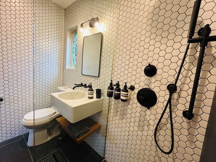 Private Brooklyn Suite W/ Separate Entrance - New York