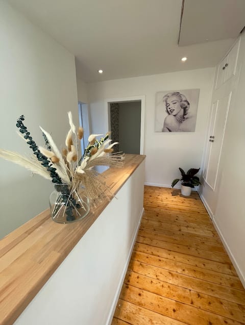 Spacious residential oasis in Schloß Ricklingen