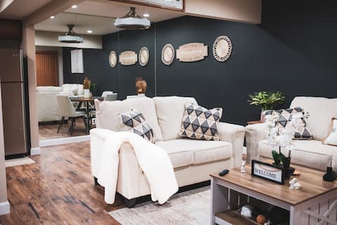 Metro-Detroit City Center Hideaway