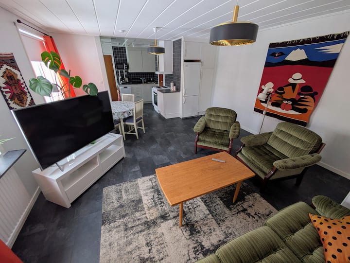 Gårdshus Centralt I Tidaholm. - Tidaholm