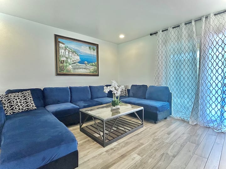 Spacious, Near Claremont Colleges/ontario Airport - Claremont, CA