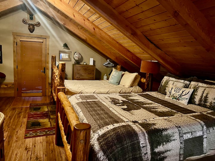 2 krevate "Queen" në papafingo