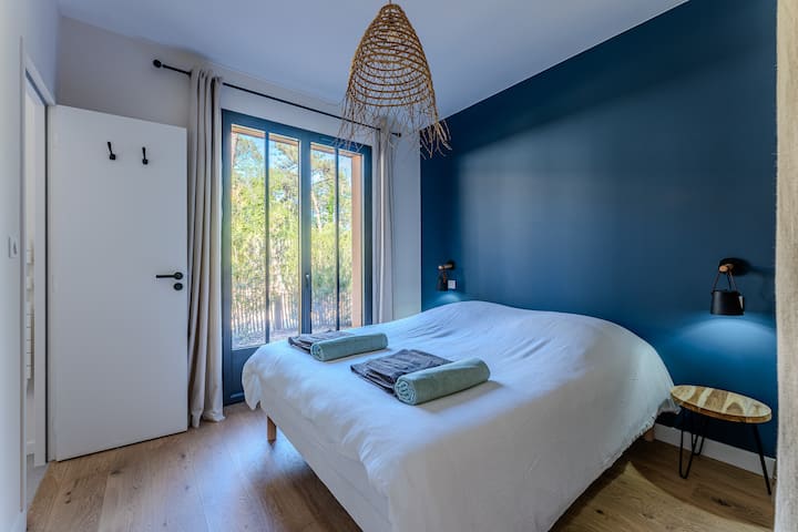 საძინებელი 4