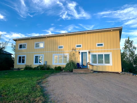 Hope's Anchor- Whole Home