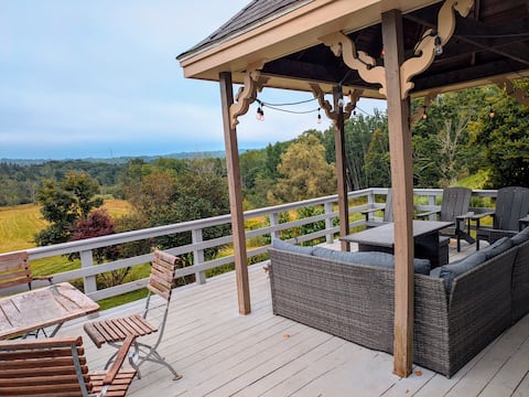 Large Home Amazing Mountain Sunrise Views