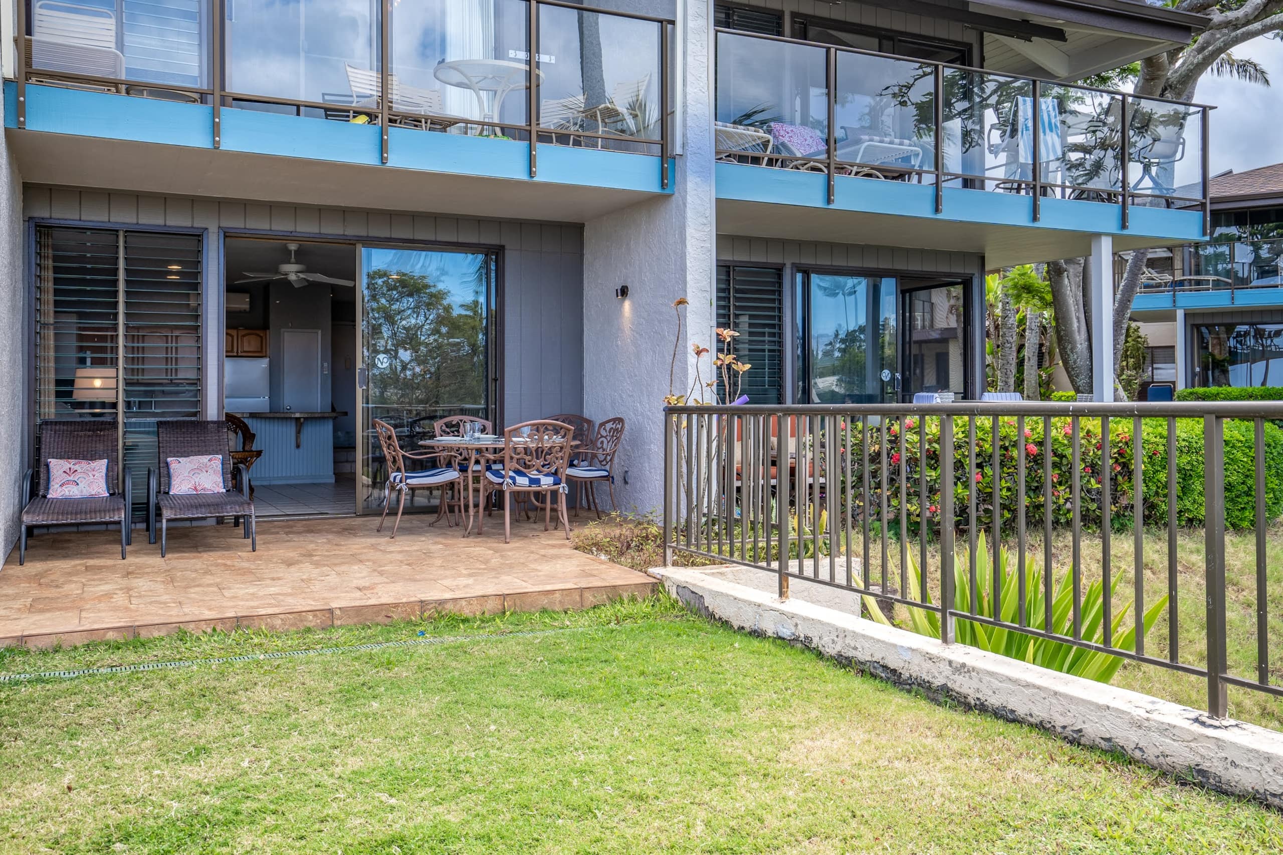 Condo in Lahaina · ★4.94 · 1 bedroom · 2 beds · 1 bath - Image 35