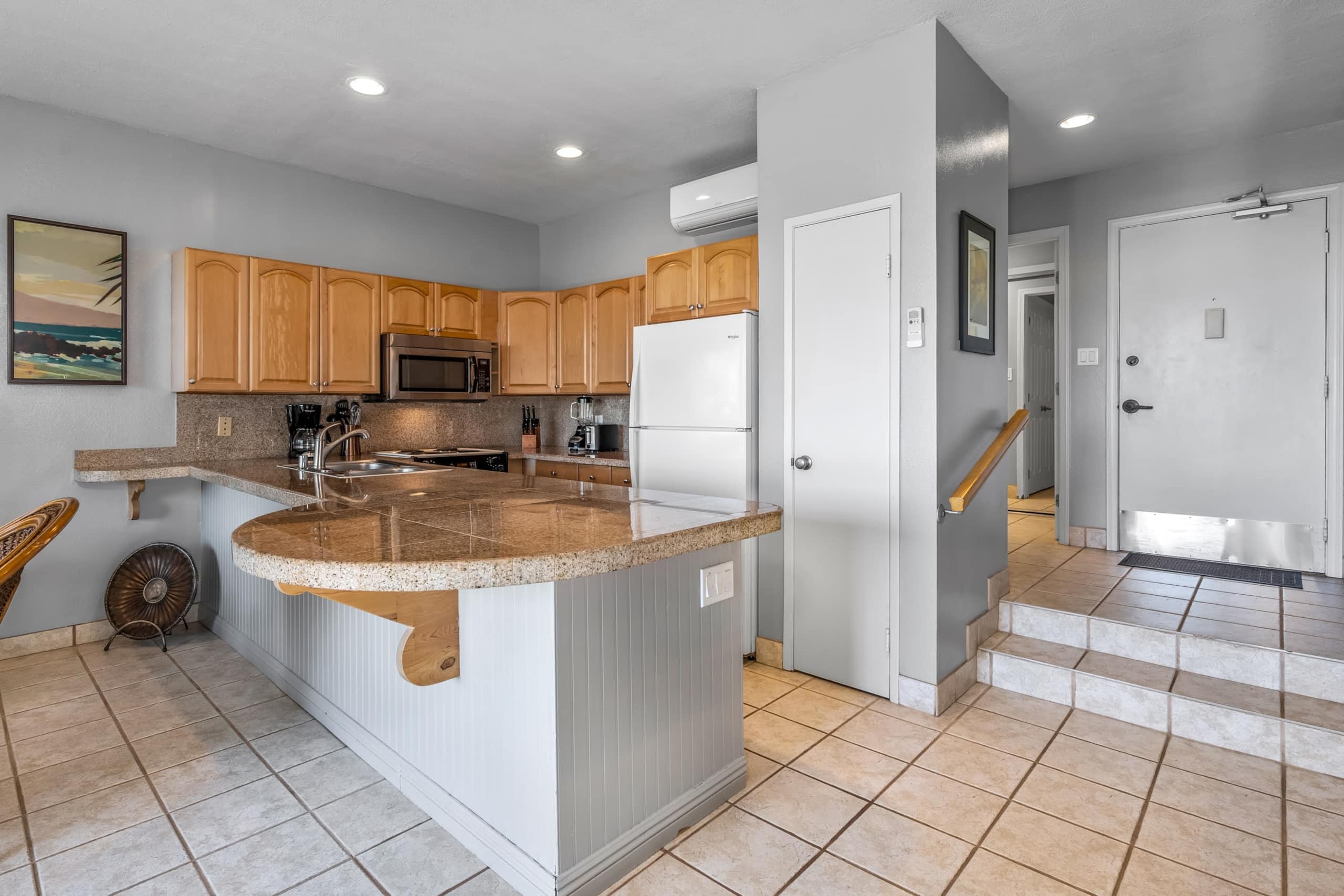 Condo in Lahaina · ★4.94 · 1 bedroom · 2 beds · 1 bath - Image 21
