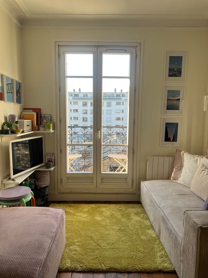 Super Cosy Flat With Sunny Balcony - XII Distrito de París