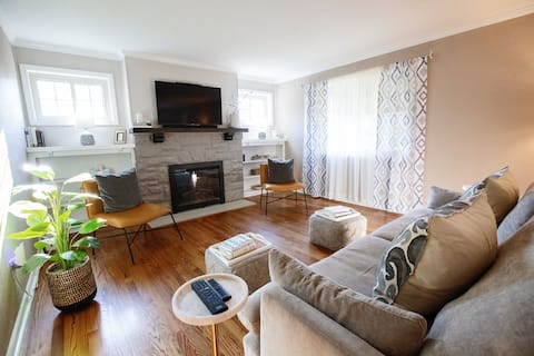 Top Airbnb: Entire Home for Traveling Single/Couple Near WPAFB in Dayton