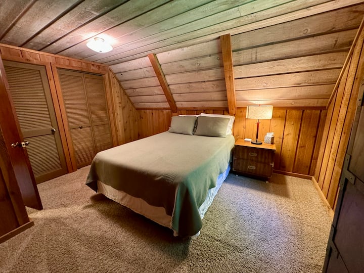 საძინებელი 1