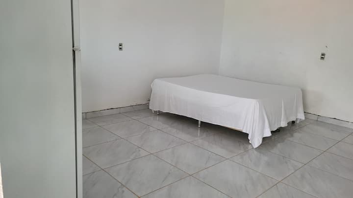 Dhomë gjumi 4