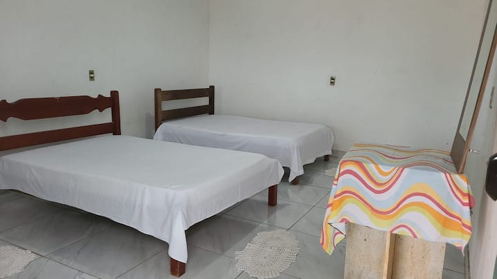 Dhomë gjumi 2