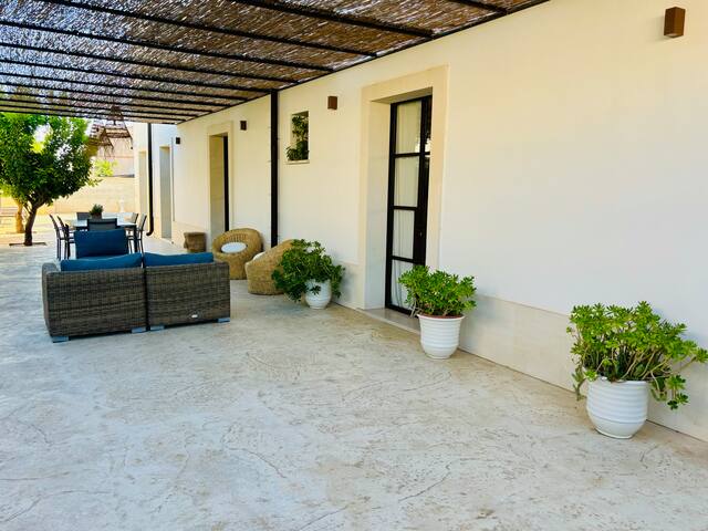 M&G Suite Home gallery image 2