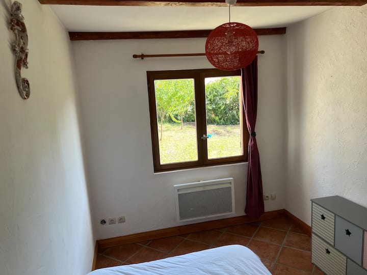 Dhomë gjumi 2