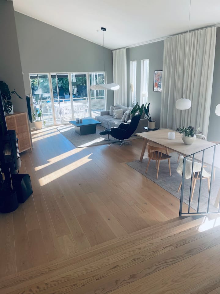 Villa Med Pool Centralt I Norrköping - Norrköping