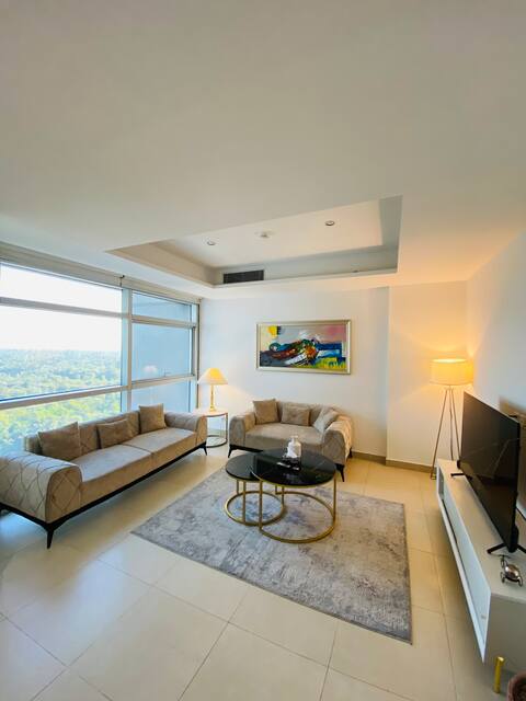 Beautiful 2 Bed Apartment Facing Lake in Islamabad