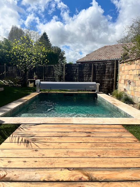 Pool villa in the vineyards