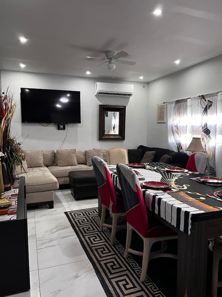 Lux Intown Retreat - Highly Rated - プエルト・ペニャスコ