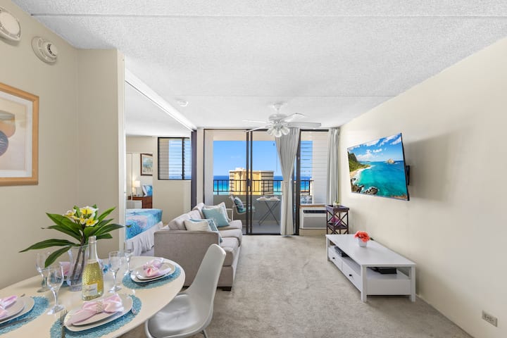 Ocean View Free Parking King Bed Pool Gym Pingpong - Honolulu, HI