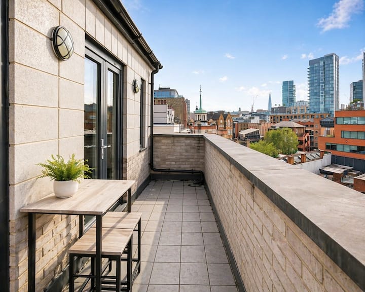 City Of London Prime Roof Apartment - Zone 1 - London
