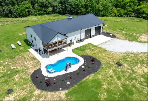 The Shome 
Heated Pool/Hot Tub/Pondside Wedding