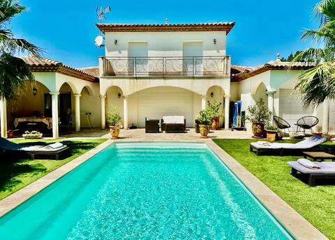 Pool VILLA A/C WiFi  near  sea nice view
