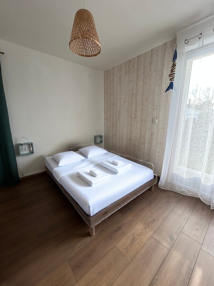 საძინებელი 4