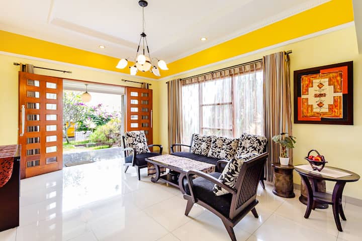 Dapur Caringin Tilu Villa - Bandung