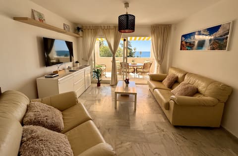 Propiedad de Airbnb exitosa: Amazing house, ocean view en Benalmádena