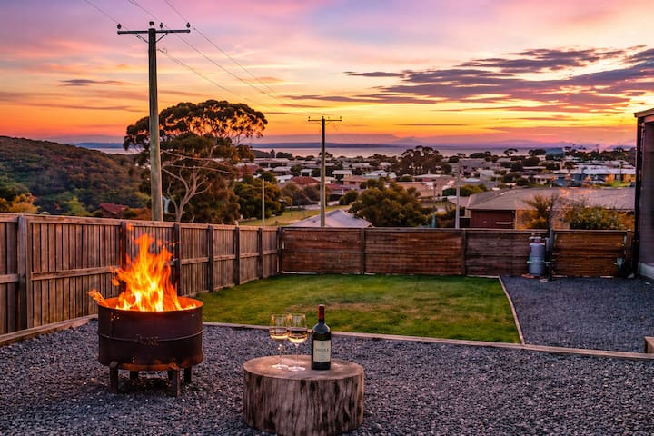 Bay View Home W Fire Pit Spa & Games Near Hobart - Hobart