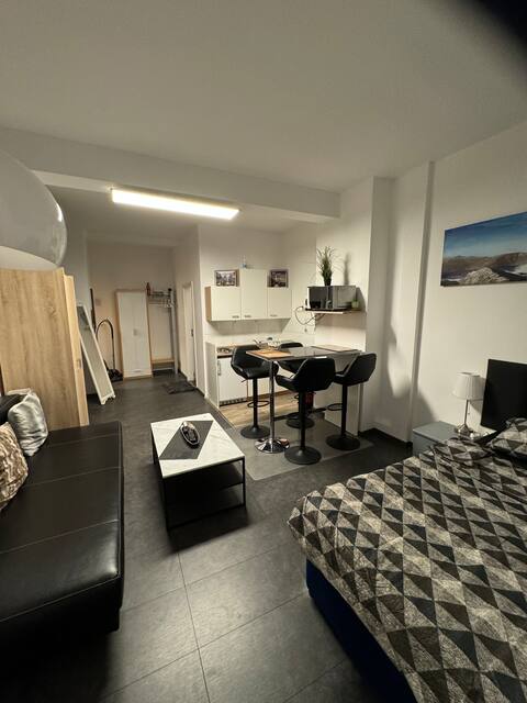 Top Airbnb: 2-room central Bremen apartment on the ground floor in Hemelingen