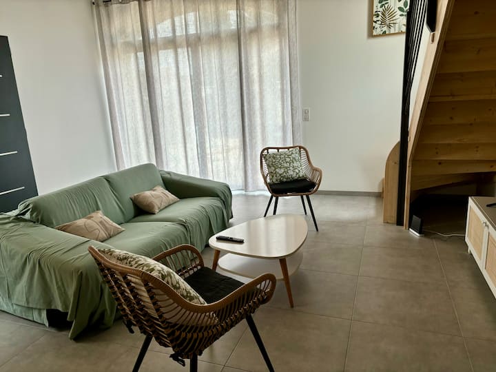 Maison Rénovée 3 Chambres - Eygalières