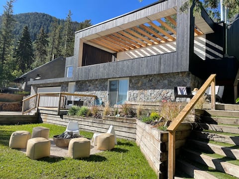 The Spot lakefront escape, wellness gem, Paul Lake