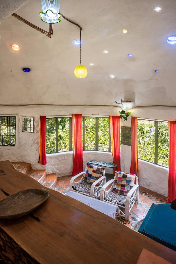 Pool House - Gaudi In The Bush - Nairobi