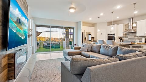 Top performing Airbnb: Costa 4-Bedroom Home on Championsgate | Private | Jacuzzi in Haines City