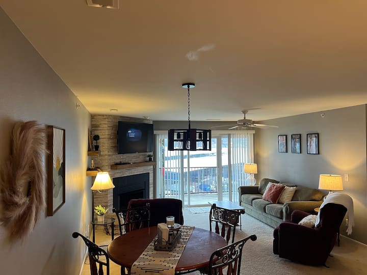 Lakefront Condo In Camdenton - Camdenton, MO