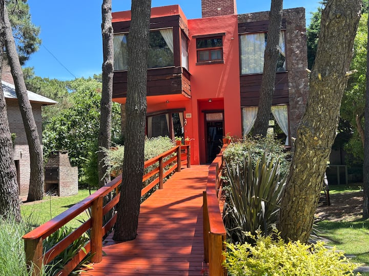 Mar De Las Pampas,casa De Mar Y Bosque - Villa Gesell