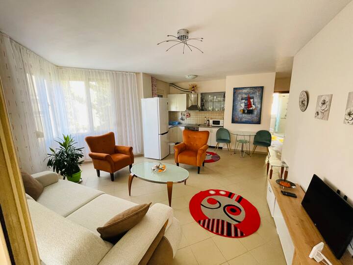 Apartment By The Sea Golem Beach - Golem