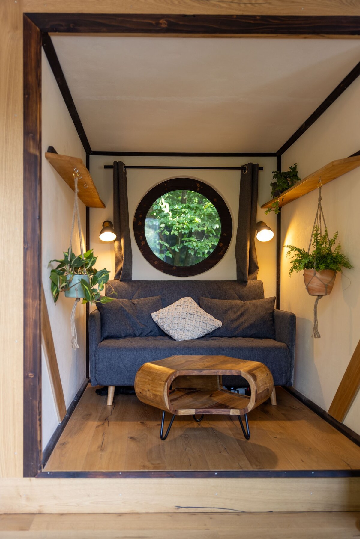 Erfolgreiche Airbnb-Immobilie: Premium tiny house, by the lake with sauna in Region Hannover