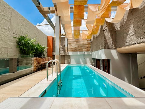 Private Pool 4BR 5Bath Sky Duplex • Lakeview Park