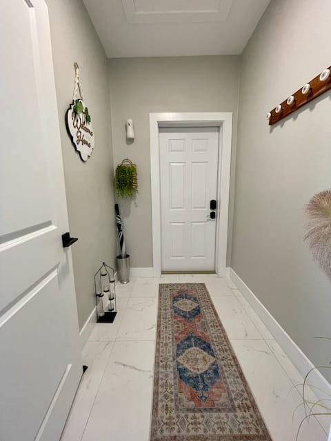 Popular Airbnb listing: Luxurious and cozy mini house. in Town 'N' Country