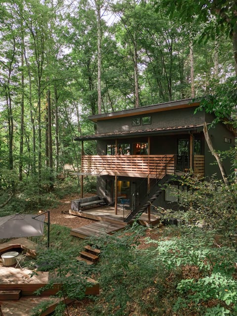 Tsukimichi ~ Karuizawa Sauna · BBQ Facilities Included, Entire Hotel Rental ~