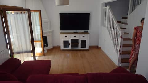 Top performing Airbnb: Villa next to the Citadel of Jaca in Jaca