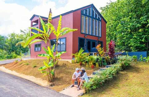 The Cozy Càsata! A Unique American-Style Cabin