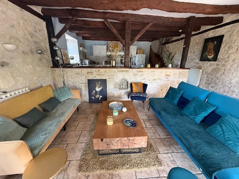 Heart of Dordogne, valley view, large private pool